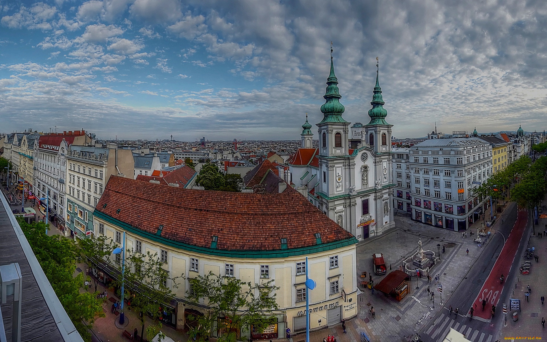 Обои Города Вена (Австрия), обои для рабочего стола, фотографии города, вена  , австрия, перекресток, вена, облака, дома, vienna, небо, улица, mariahilf,  церковь Обои для рабочего стола, скачать обои картинки заставки на рабочий